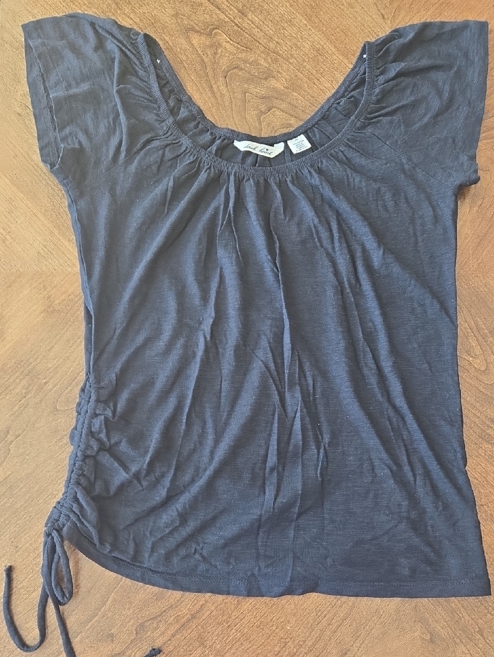 Derek Heart Black Scoop-Neck Side Ruched Tie Top